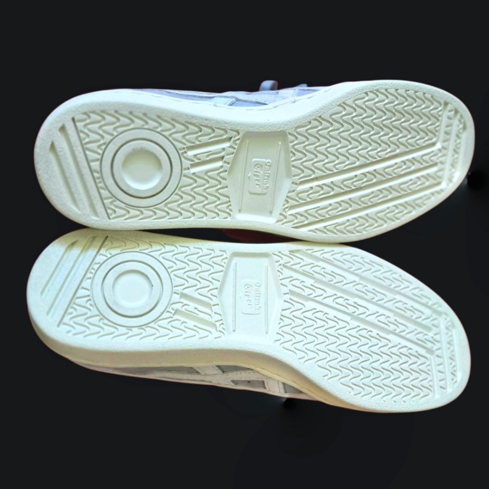 NEW Onitsuka Tiger GSM Gray and White Sneakers. NWB. Size 9 Womens/Unisex 7.5 - Picture 6 of 10